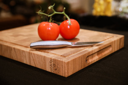 Skjærebrett i eik med rille – Biemagi nr. 4