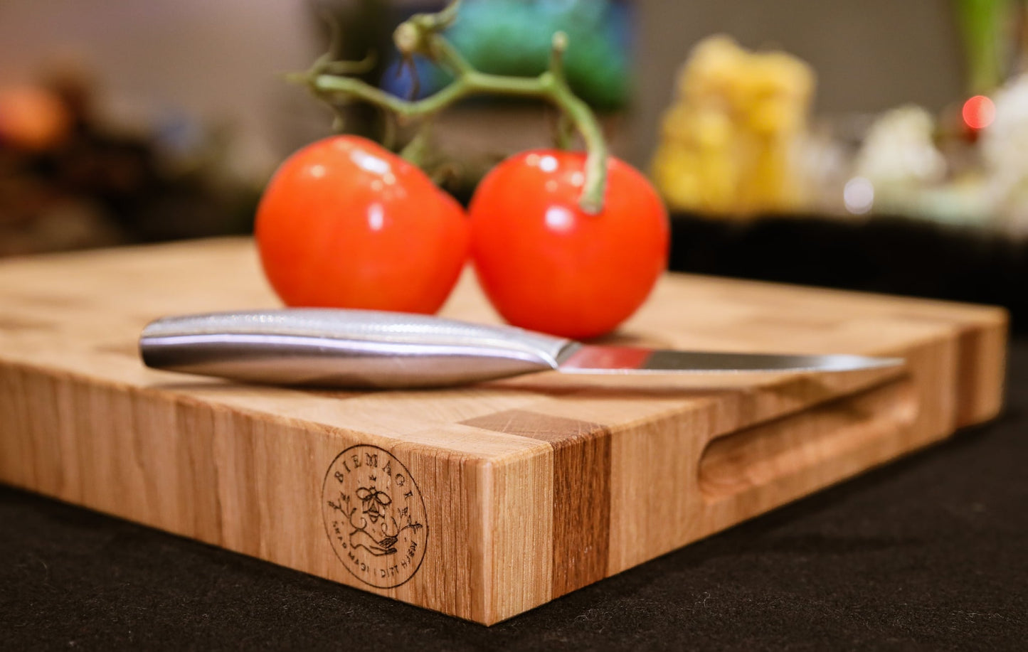 Skjærebrett i eik – Biemagi nr. 5